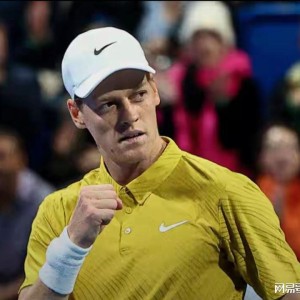 乐鱼网址-辛纳回应状态陷入低谷质疑，阿卡谈意大利人出局言论被称人间清醒